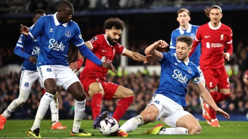 Liverpool đấu với Brighton 02