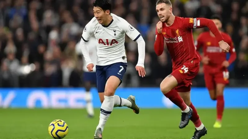 Tottenham đấu với Liverpool 02